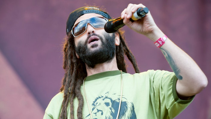Alborosie singt