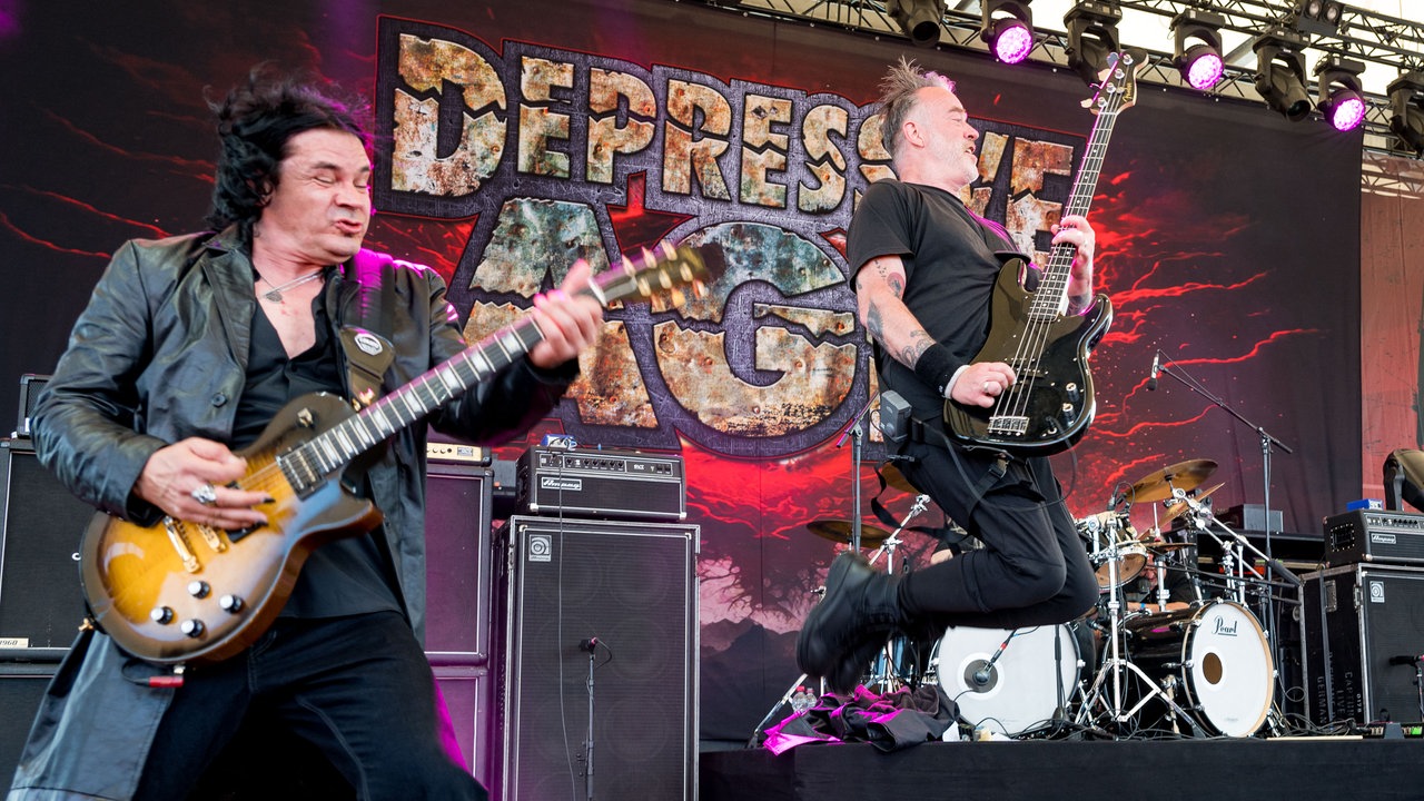 Depressive Age