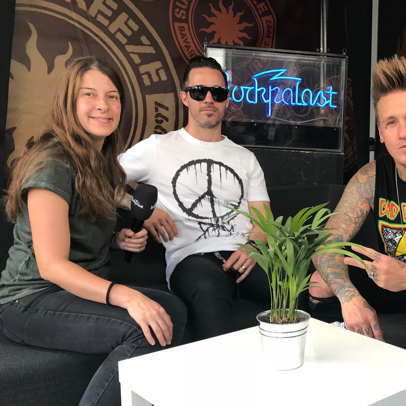 Papa Roach im Interview beim Summer Breeze 2018
