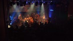 Blick aus dem Zuschauerraum auf die Bühne beim Konzert von Birth-Control.