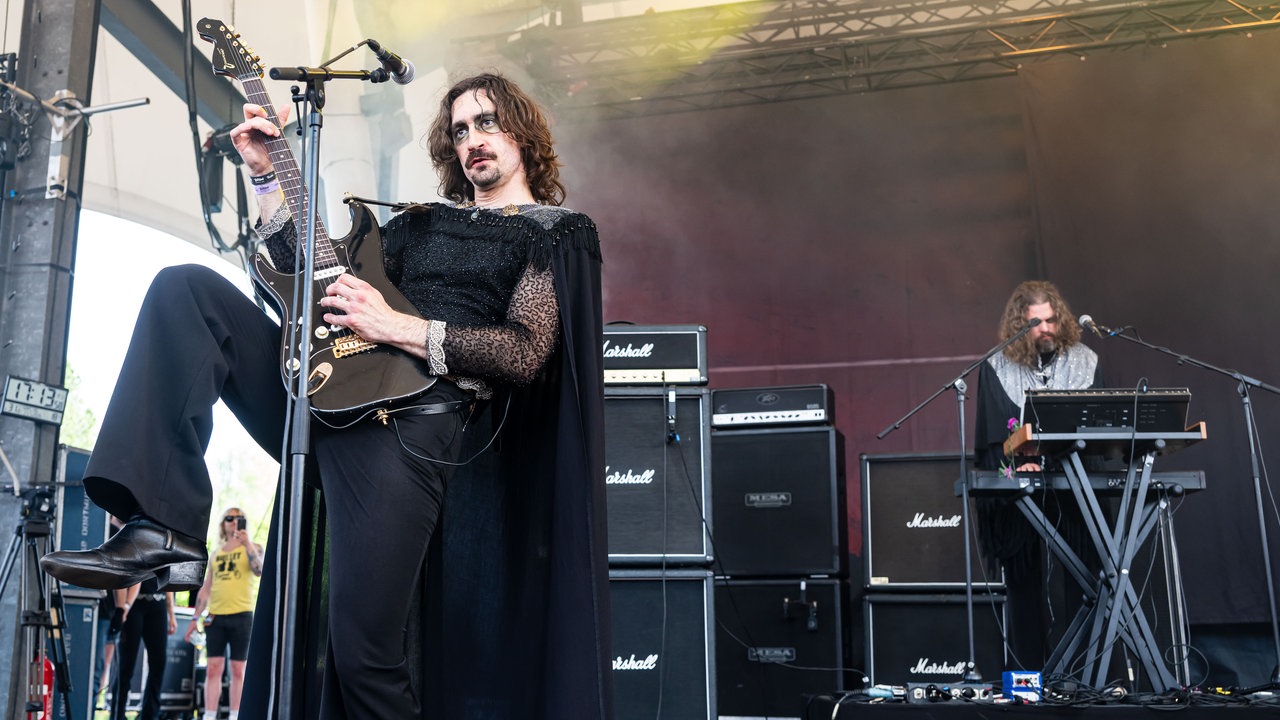 Hällas