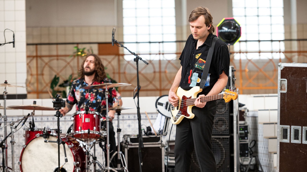 Milliarden: Rockpalast OFFSTAGE im Stadtbad Krefeld