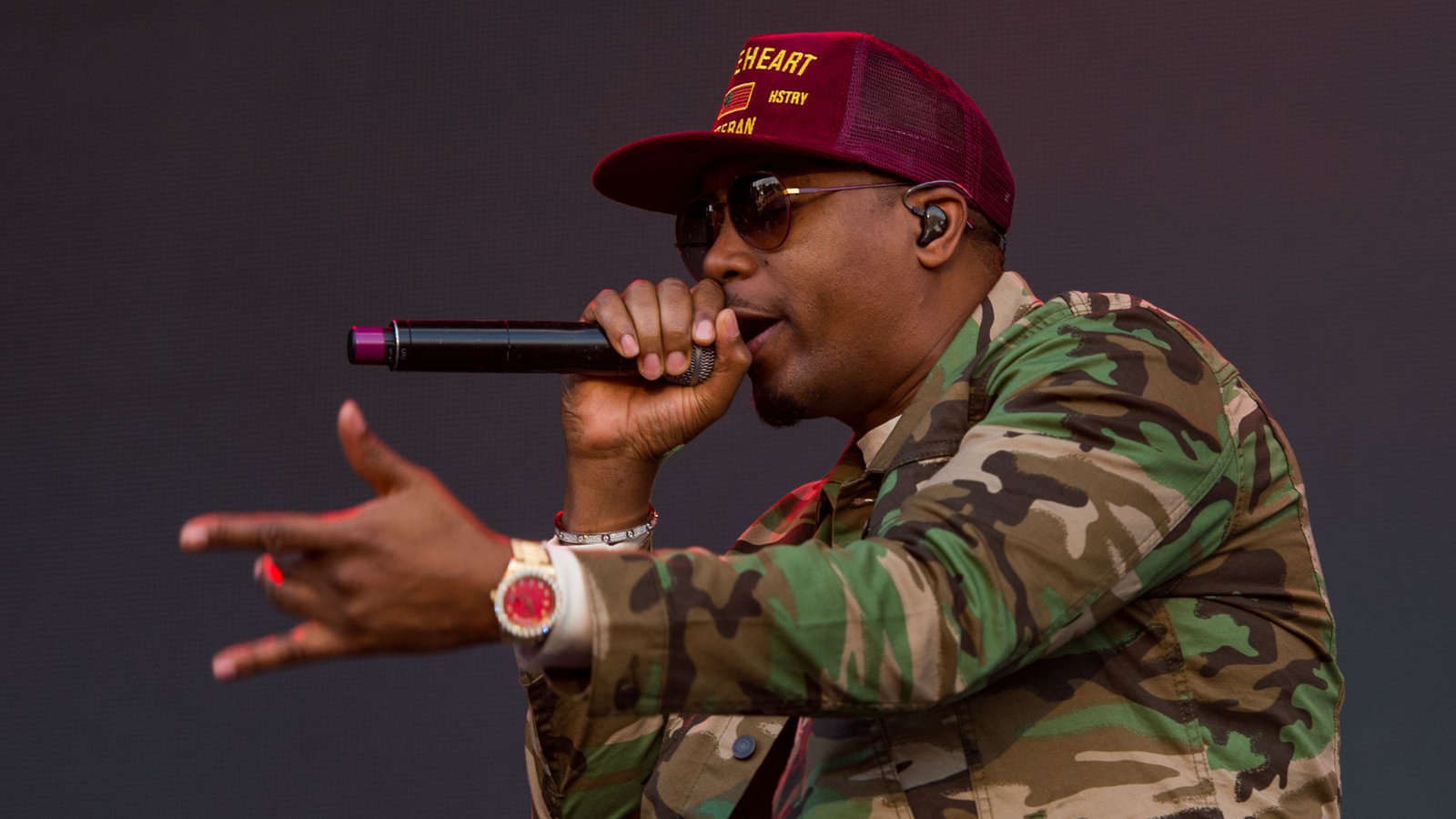 Nas