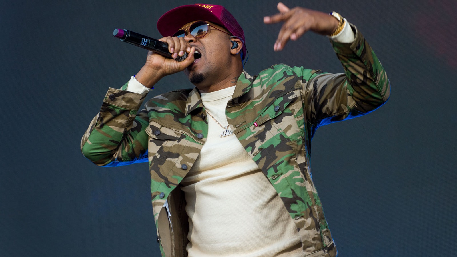 Nas