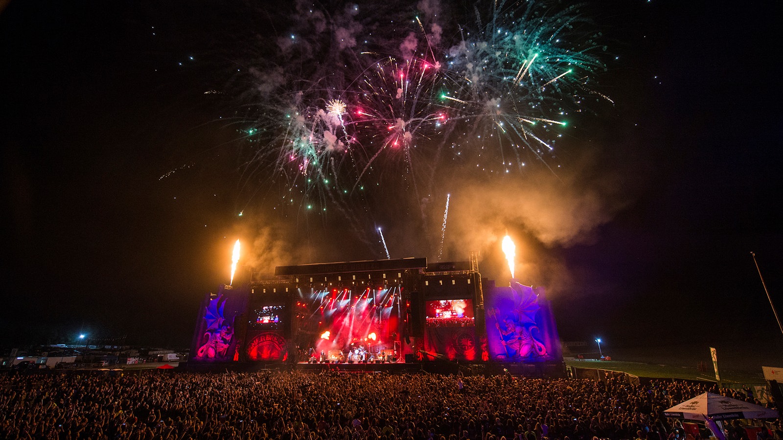 Pyrotechnik beim Summer Breeze 2017