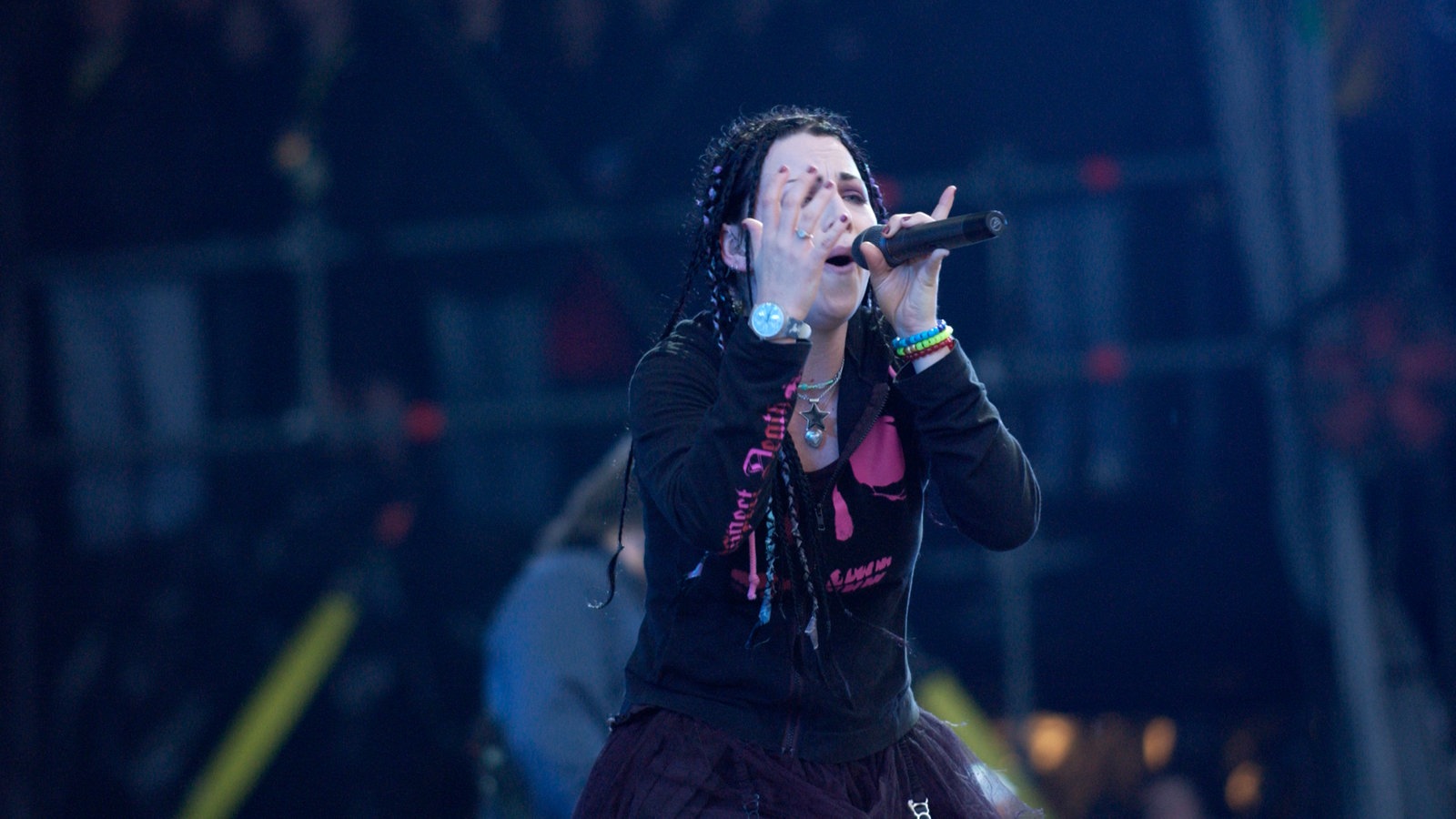 Evanescence bei Rock am Ring 2004