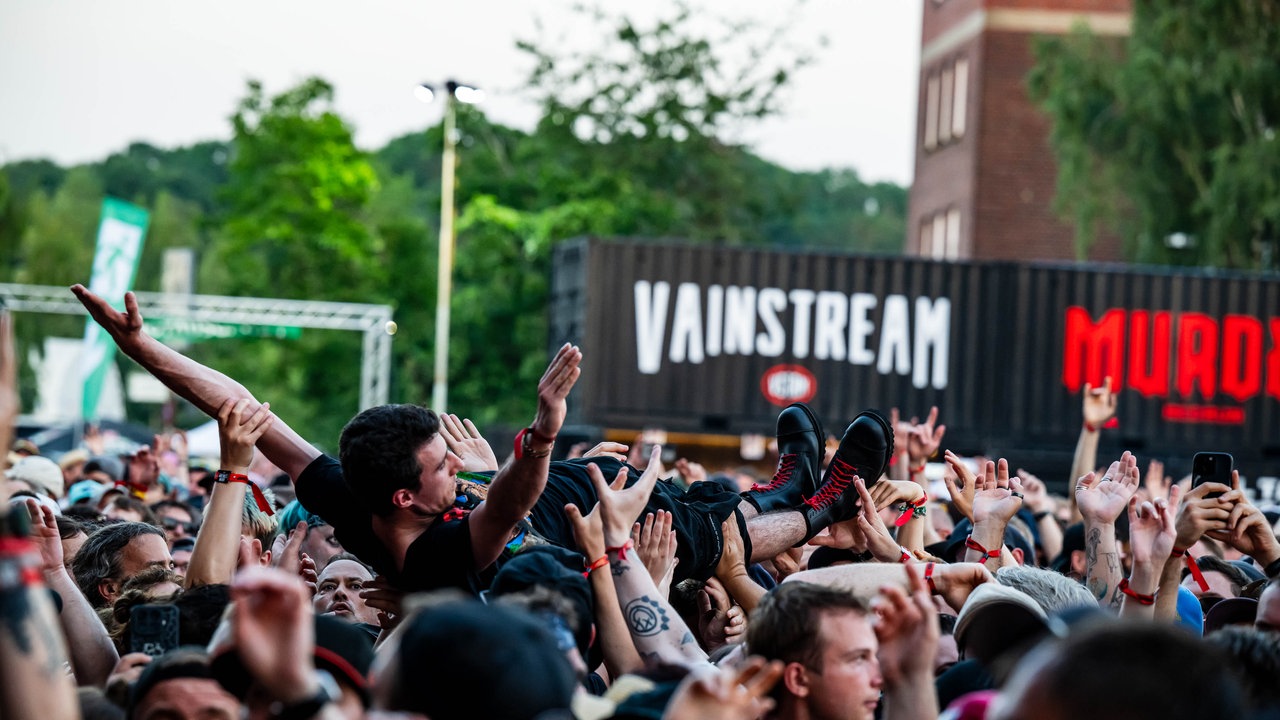 Rise Against