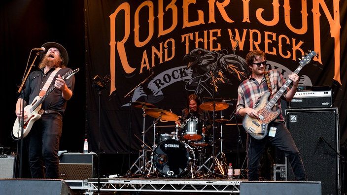 Robert Jon & The Wreck