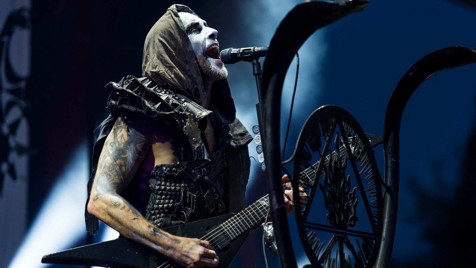 Asphyx, Behemoth,  D-A-D, The Night Flight Orchestra, Skyclad,Exodus