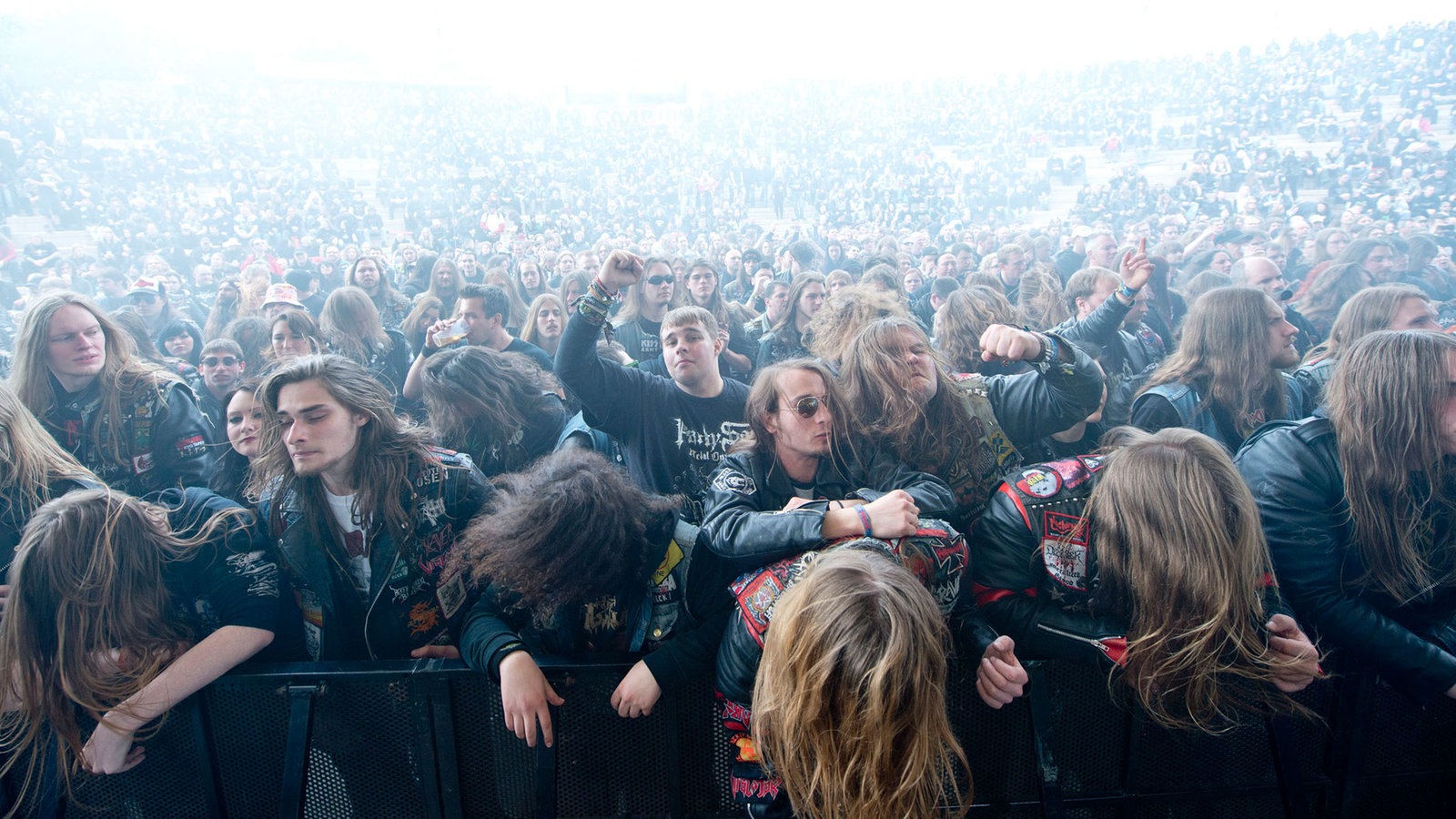 Publikum beim Rock Hard Festival 2013