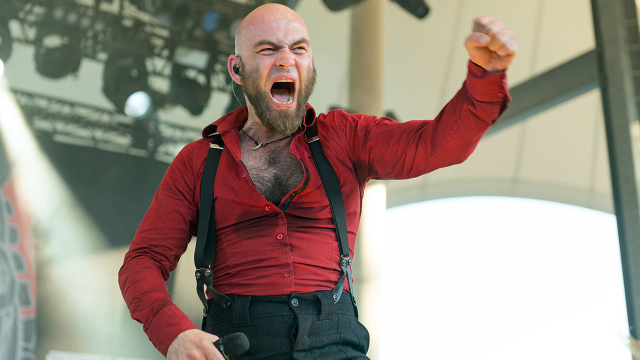 Aufnahme einer Musikband auf dem Rock Hard Festival 2014