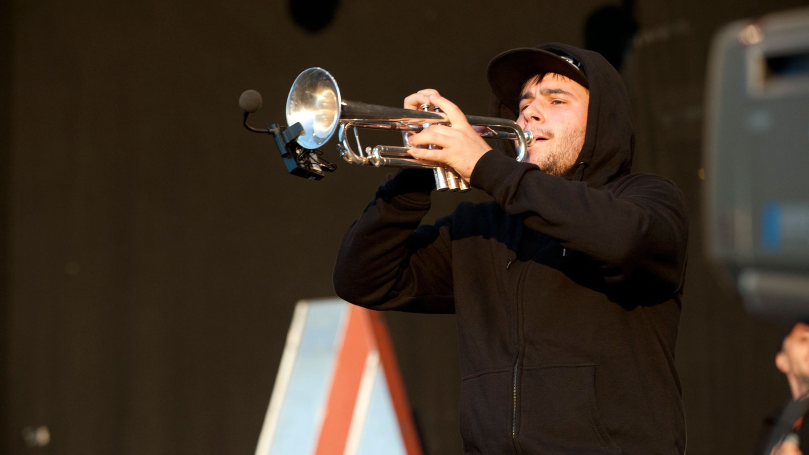 Ein Trompetenspieler bei Irie Revoltes