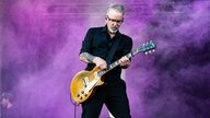 Social Distortion