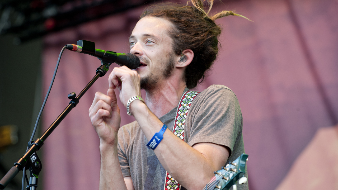 Soja singt