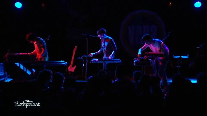 Eurosonic 2014: Kamp! - "Tristesse Royale"