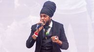 Yaniss Odua & Artikal Band