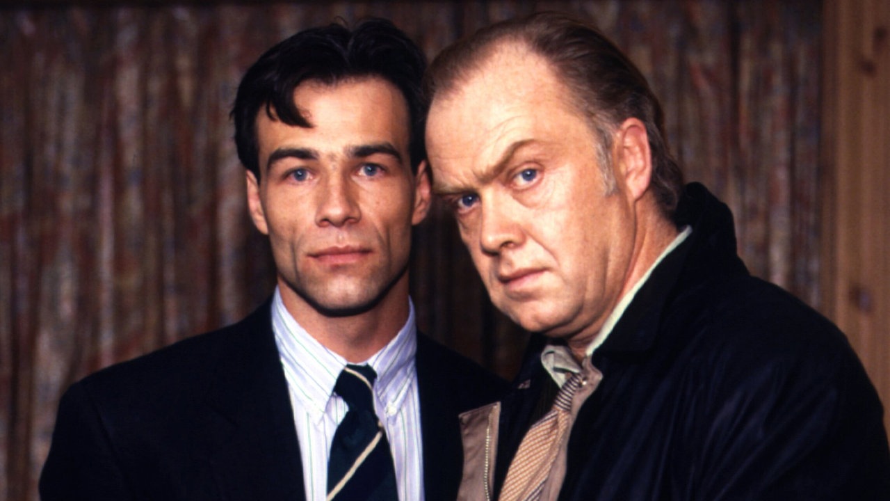 Bernd Flemming (Martin Lüttge, l.) und Max Ballauf (Klaus J. Behrendt).