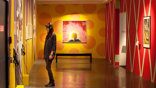 Ausstellung Böse Clowns im HMKV