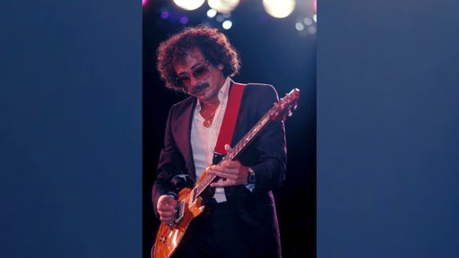 Carlos Santana live