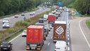 Lkw auf Autobahn bei Köln