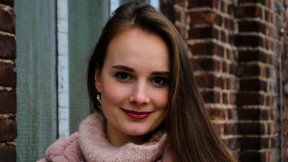 Porträtbild von Josefine Upel