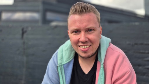 JP-Fans setzen Zeichen: Etwa 500 Fans versammeln sich in Dortmund