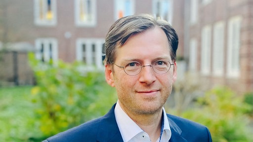 Politikwissenschaftler Andreas Blätte im Porträt