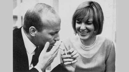 Das des Beitragsbild WDR3 Kulturfeature "Einmal muss das Fest ja kommen" zeigt Ingeborg Bachmann und Hans Werner Henze
