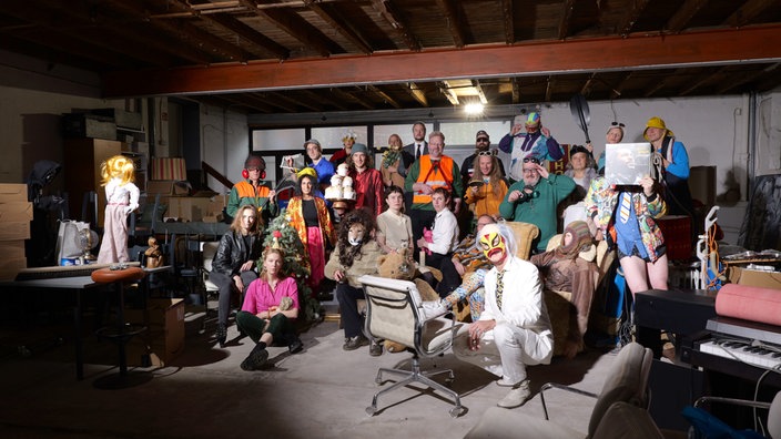 Das Beitragsbild des WDR3 Kulturfeature "Auf einem Ohr taub" zeigt das Jazz-Noise-Kollektiv The Dorf