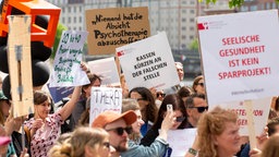 Demonstration gegen Honorarkürzungen in der Psychotherapie