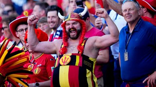 WM-Achtelfinale USA - Belgien: Belgische Fans feiern auf der Tribüne des Stadions in Seattle (06.07.2026)