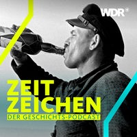 Ein Hochseefischer nimmt einen Schluck Rum aus der Flasche (Deutschland 1930er-Jahre)