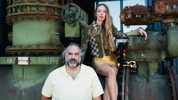 Ari Benjamin Meyers und Riah Knight 