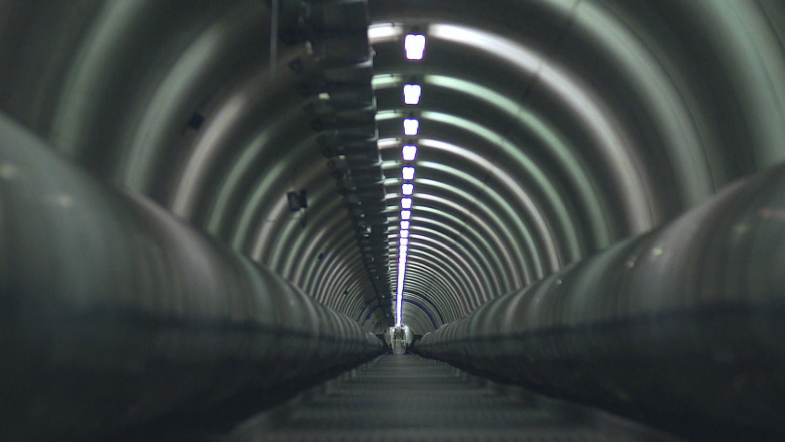 Fernwärmetunnel