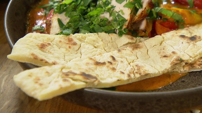 Das Bild zeigt das türkische Pfannenbrot. 