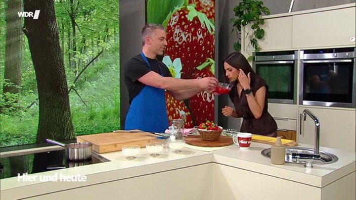 Grießflammeri mit Erdbeeren