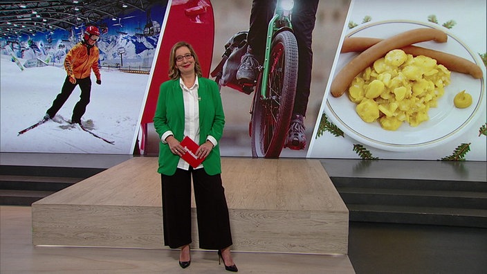 Moderatorin Yvonne Willicks im Servicezeit Studio