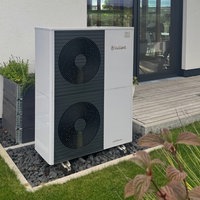 Waermepumpe an einem Neubau Einfamilienhaus