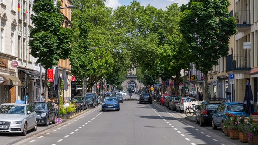 Bonner Straße in Richtung Chlodwigplatz