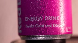 Red Bull Getränk, Geschmacksrichtung Waldbeere