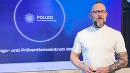 Portrait von Eric Dieden, Polizeibeamter und Cyberexperte