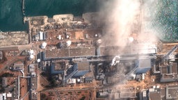 Das zerstörte Atomkraftwerk in Fukushima nach einem Erdbeben und Tsunami