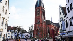 Die Halterner St. Sixtuskirche direkt am Halterner Marktplatz