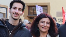 Emine Gözen und Azad Amek der Initiative Frieden und Hoffnung e. V.