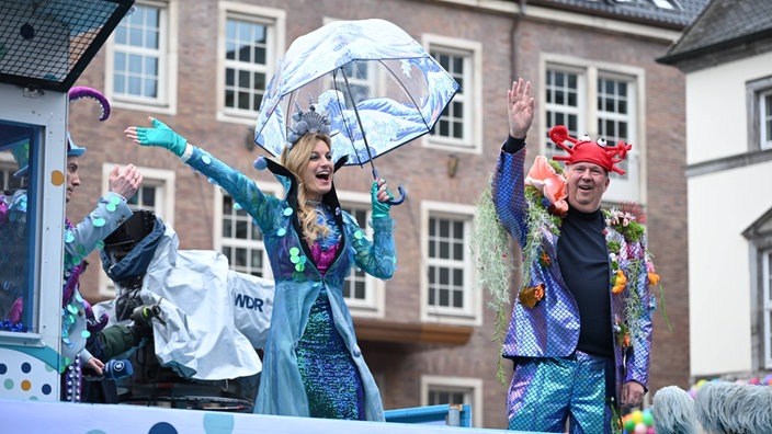 Rosenmontagszug in Düsseldorf