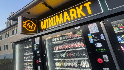 Ein Lebensmittel-Automat, der rund um die Uhr geöffnet hat