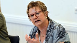 Sylvia Löhrmann (Grüne/Bündnis 90), Antisemitismusbeauftragte stellt in der Staatskanzlei den Jahresbericht zur aktuellen Situation im Land Nordrhein-Westfalen vor.