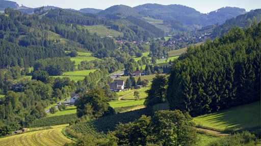 Landschaft bei Oberelspe-Oedingen, Deutschland,