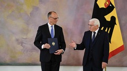 Bundespräsident Steinmeier gratuliert dem gewählten Bundeskanzler Friedrich Merz