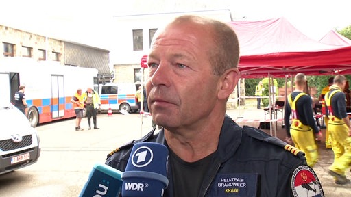 Richard Kraai, Hubschrauberpilot der niederländischen Feuerwehr